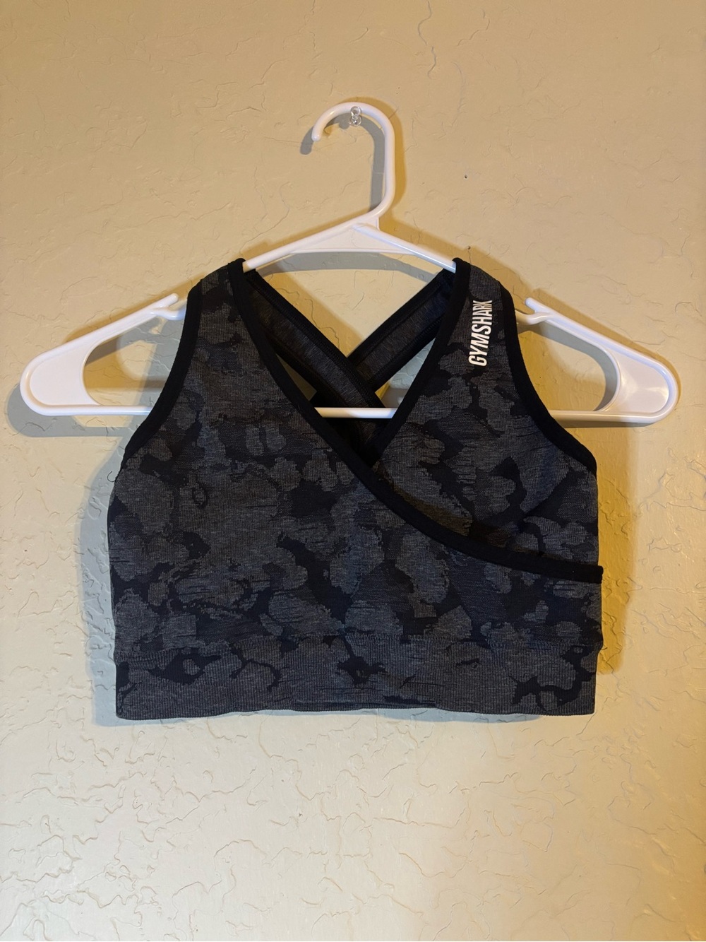 Gymshark Adapt Camo Seamless Sports Bra